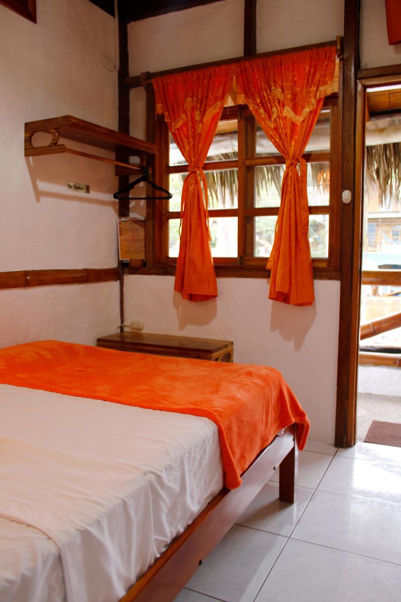 Hanga Roa Hotel Montañita Kültér fotó